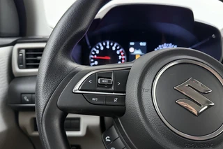 Suzuki Swift 1.2 Comfort Smart Hybrid | Cruise control | Navigatie | Airco | Parkeersensoren / 18
