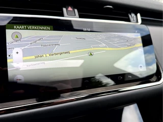 Land Rover Range Rover Evoque 1.5 P300e AWD R-Dynamic HSE  NL. Auto, Wrapped, Panoramadak / 8