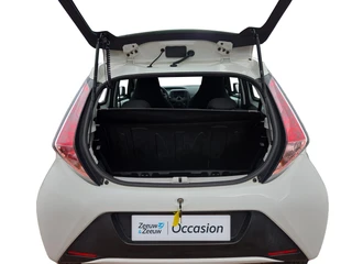 Toyota Aygo 1.0 VVT-i x / 28