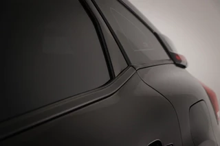 Citroen C4 1.2 Puretech Feel Pack | COLOR GLOSSY BLACK PACK | HALF LEDER | STOELVERWARMING | DAB | CAMERA / 19