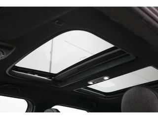 MINI Countryman 1.5 Cooper S E ALL4 Panoramadak | Harman Kardon | Head Up | ACC / 21