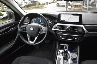 BMW 5-serie 530e iPerformance ECC LMV NAVI LED / 32