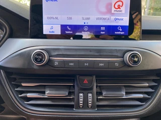 Ford Focus Wagon 1.0 EcoBoost Hybrid Connected Nieuw Type/Hybride/Airco-Ecc/Alu wielen/Navi/Led / 24