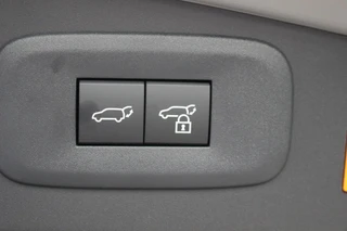Lexus RZ 550e DIRECT 4 F SPORT 77 kWh DIRECT LEVERBAAR YOKE-STUUR STEER-BY-WIRE PANO MARK-LEVINSON STOELVENT / 38