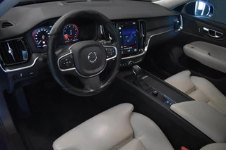 Volvo V60 2.0 T4 | Leder | Carplay | Trekhaak | Climate Control | / 12