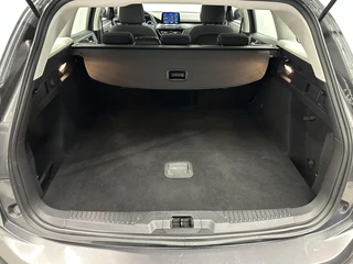 Ford Focus Wagon 1.5 EcoBlue Business NAVI CARPLAY CRUISE ECC STOEL/STUUR VERWARMING. / 38