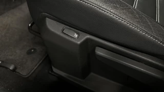 Dacia Duster 1.0 TCe Bi-Fuel Prestige CAMERA LEER NAVI CARPLAY LM. / 28