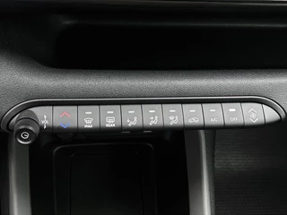Jeep Avenger 1.2 Longitude CARPLAY-NAVI | CLIMA | CRUISE / 25