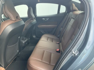 Volvo S60 2.0 B3 Inscription CrystalPook Pano H&K Leer Stoel/Stuurverw Voll.Onderhouden! / 13