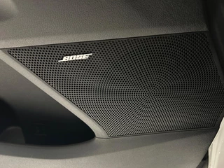 Kia Sorento 1.6 T-GDi Plug-in Hybrid 4WD DynamicPlusLine 7p. | Glazen schuif-/kanteldak | BOSE premium geluidsinstallatie | Stoel- en stuurverwarming | NU €3000 Voorraadvoordeel! / 18