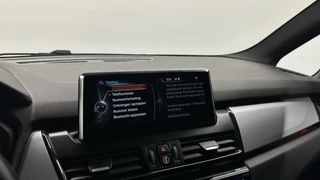 BMW 2-serie Active Tourer 225xe Centennial High Executive PANO LEER HEAD UP. / 37
