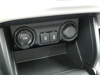Suzuki Swift 1.2 Style Smart Hybrid BLACK RHINO, Apple Carpl/Andr Auto,Camera, Adaptive Cruise Control Climate Control, Navigatie. / 28