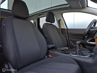 PEUGEOT 308 SW 1.2 PURETECH EXECUTIVE/PANO/LED/TREKHAAK/CARPLAY/CRUISE/LANE ASSIST / 18
