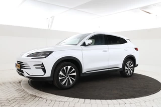 BYD SEAL U 1.5 T DM-i AWD Design 4 wheel drive! trekgewicht 1300kg!