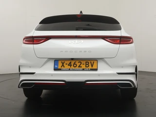 Kia ProCeed 1.0 T-GDi GT-Line  - Panorama dak - Elektrische Achterklep - Cruise Control - Navigatie - Climate Control - - Fabrieksgarantie tot 10-2030 / 7