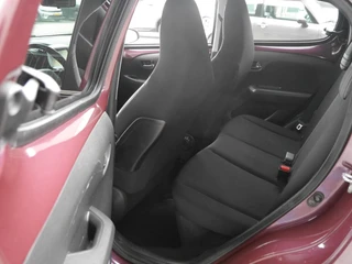 Peugeot 108 1.2 Puretech Allure Lichtmetalen velgen | Getint glas | Airco | Bluetooth | Touchscreen / 11