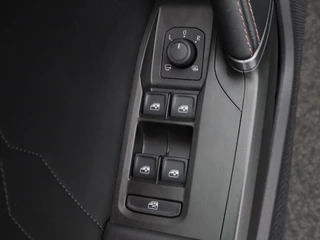 CUPRA Formentor 1.4 e-Hybrid 204 Pk / 20