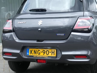 Suzuki Swift 1.2 Comfort Smart Hybrid Apple Carpl/Android Auto, Cruise Control, Navigatie, Camera / 24