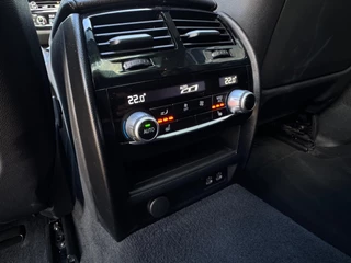 BMW 5-serie Touring 530i M-Sport / Pano / ACC / Luchtvering / 12
