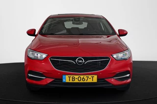 Opel Insignia Grand Sport 1.5 Turbo Business Executive Schuif-/Kanteldak Trekhaak Achteruitrijcamera / 16