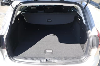 Ford Focus Wagon 125PK HYBRID TITANIUM-X VIRTUAL-COCKPIT B&O AUDIO CLIMA P-SENSOREN 17"LMV LED CAMERA WINTERPACK NL-AUTO / 8