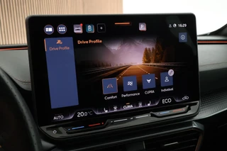 CUPRA Formentor 1.5 TSI 272pk e-Hybrid VZ Performance Sennheiser Keyless Camera Memory Virtual Cockpit Panoramadak Navigatie / 29
