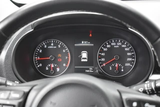 Kia Picanto 1.0 DPI DYN.PLUSLINE ECC / P.CAM. / APPLE/ANDROID / KEYLESS ENTRY / 18