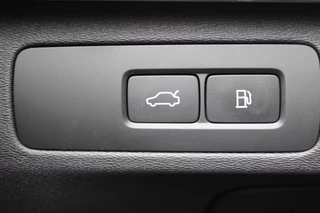 Volvo XC90 2.0 T8 Plug-in hybrid AWD Plus Bright  | Luchtvering | BLIS | Panoramadak | 360 Camera / 19