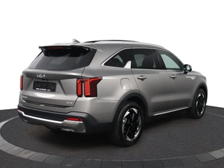 Kia Sorento 1.6 T-GDi Plug-in Hybrid 4WD ExecutiveLine 7p  AWD - FULL OPTIONS - Stoel/Stuurverwarming - 1700kg trekgewicht - Apple Carplay - Android Auto 7 jaar of 150.000km fabrieksgarantie / 9
