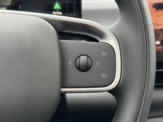 Leapmotor C10 REEV Design 28.4 kWh 215PK Automaat Navigatie, Camera 360, Lichtmetalen velgen, Elektrische Achterklep, Kunstlederen bekleding, Stoel Verwarming & Ventilatie / 15