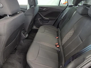Škoda Kamiq 1.0 TSI Ambition  Full-led Navigatie 17'inch lmv / 16