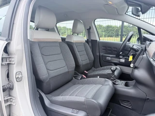 Citroen C3 1.2 PureTech C-Series | CarPlay | PDC | Bluetooth | Navi | / 24