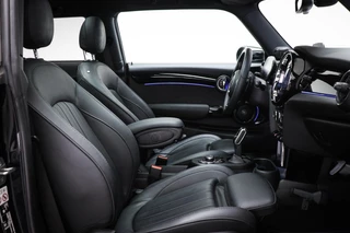 MINI 3-Door 2.0 John Cooper Works Classic / 12