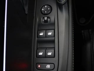 Peugeot 208 1.2 Hybride eDSC6 145 GT Automaat Carplay 3D Cockpit Clima Camer / 14