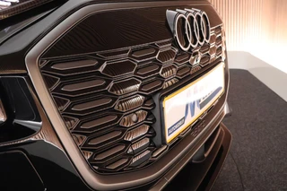 Audi Q6 306pk S edition performance 100 kWh Trekhaak Panoramadak B&O 360Camera Matrix HUD Keyless S-Line / 52