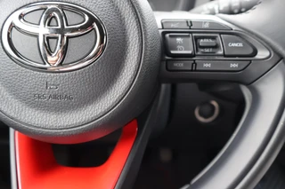 Toyota Aygo X 1.0 VVT-i S-CVT UNDERCOVER STOELVERW. JBL KEYLESS NAVI LED DAB APLLE/ANDROID CAMERA SENSOREN V+A / 9