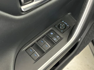 Suzuki Across 2.5 Plug-in Hybrid Style Automaat Trekhaak | 19'' L.M. Velgen | Elektrische achterklep / 26