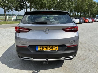 Opel Grandland X 130 PK 8-Traps Automaat | Climate control | Panorama dak | Winterpakket | Navigatie | Parkpilot | LM-Velgen | Trekhaak | AGR | Xenon verlichting / 6
