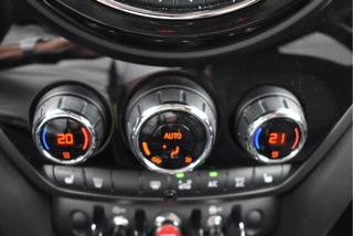 MINI Countryman Mini 1.5 Cooper Chili NAVI,LM WIELEN,PDC,BOEKJES,NAP EN ONDERHOUDSHISTORIE / 17
