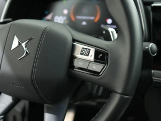 DS DS 7 1.6 PHEV 360 4x4 PERFORMANCE EAT8 SOH 100% | full options! Panoramadak | Massage | Night Vision / 32