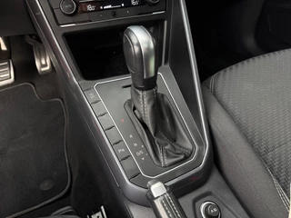 Volkswagen Polo 1.0 TSI Highline Business R NL Auto Pano R-Line Int. Ext. Carplay / 47
