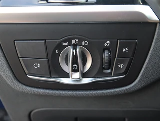 BMW iX3 High Executive 80 kWh| Panoramadak | SOH 93,7% / 42