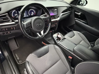 Kia e-Niro DynamicPlusLine 39 kWh SOH 93,8% | Trekhaak |Schuif/Kanteldak | Camera | Stoel/Stuurverwarming / 12