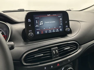 Fiat Tipo 1.0 Life CRUISE CLIMA LM NAVI CARPLAY / 30