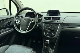 Opel Mokka 1.4 Turbo 140pk Innovation | Navigatie | Parkeersensoren | Camera | Trekhaak | Cruise control | Dealer onderhouden | 19" lichtmetalen velgen | Climate control / 32