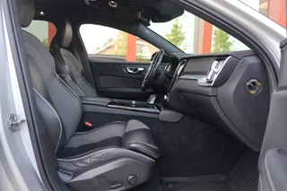 Volvo V60 T6 Recharge AWD R-Design / 28