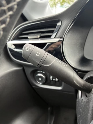 Opel Corsa 1.2 Turbo Elegance | Airconditioning | Navigatie | Elektrisch Pakket | Cruise control | LM-Velgen | Parkpilot / 32