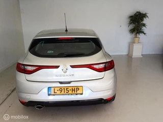 Renault Mégane 1.2 TCe Zen / 5