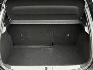 Peugeot 208 Hybrid 110pk e-DCS6 Allure | Adaptieve Cruise Control | Parkeercamera/-sensoren | Apple Carplay/Android Auto | Full LED | Navigatie | DAB | Climate Control | / 10