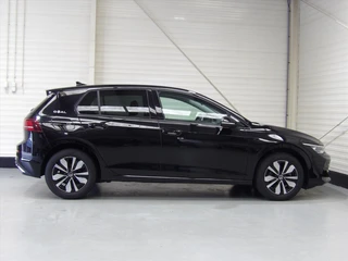 Volkswagen Golf 1.5 TSI 116pk Goal / 6